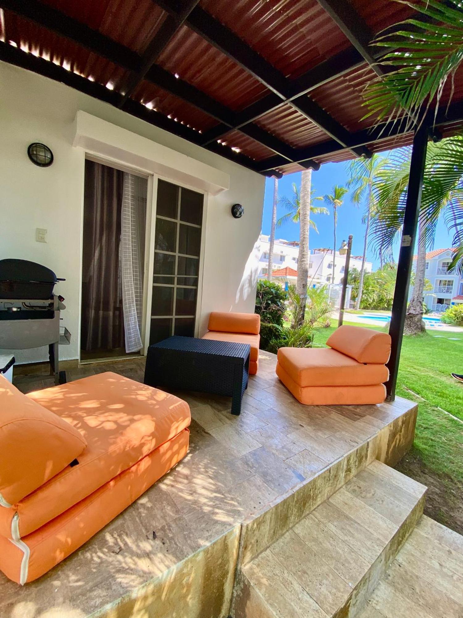 Madonna Pool Beach Los Corales Punta Cana Esterno foto