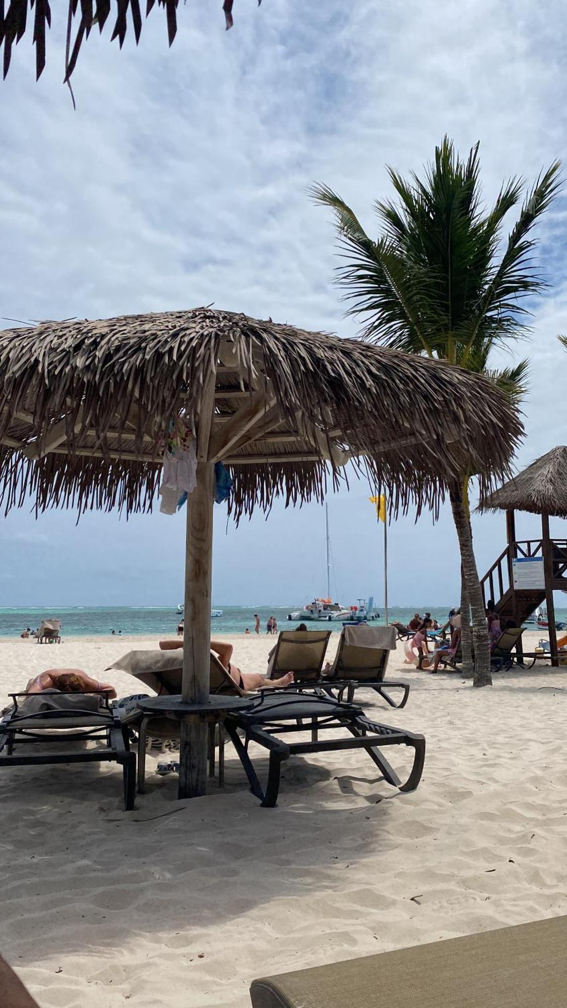 Madonna Pool Beach Los Corales Punta Cana Esterno foto