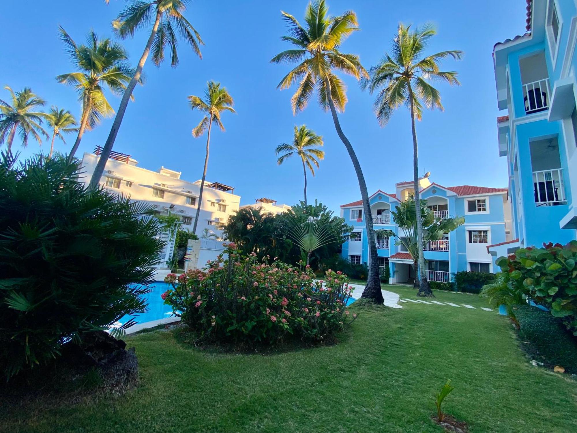 Madonna Pool Beach Los Corales Punta Cana Esterno foto