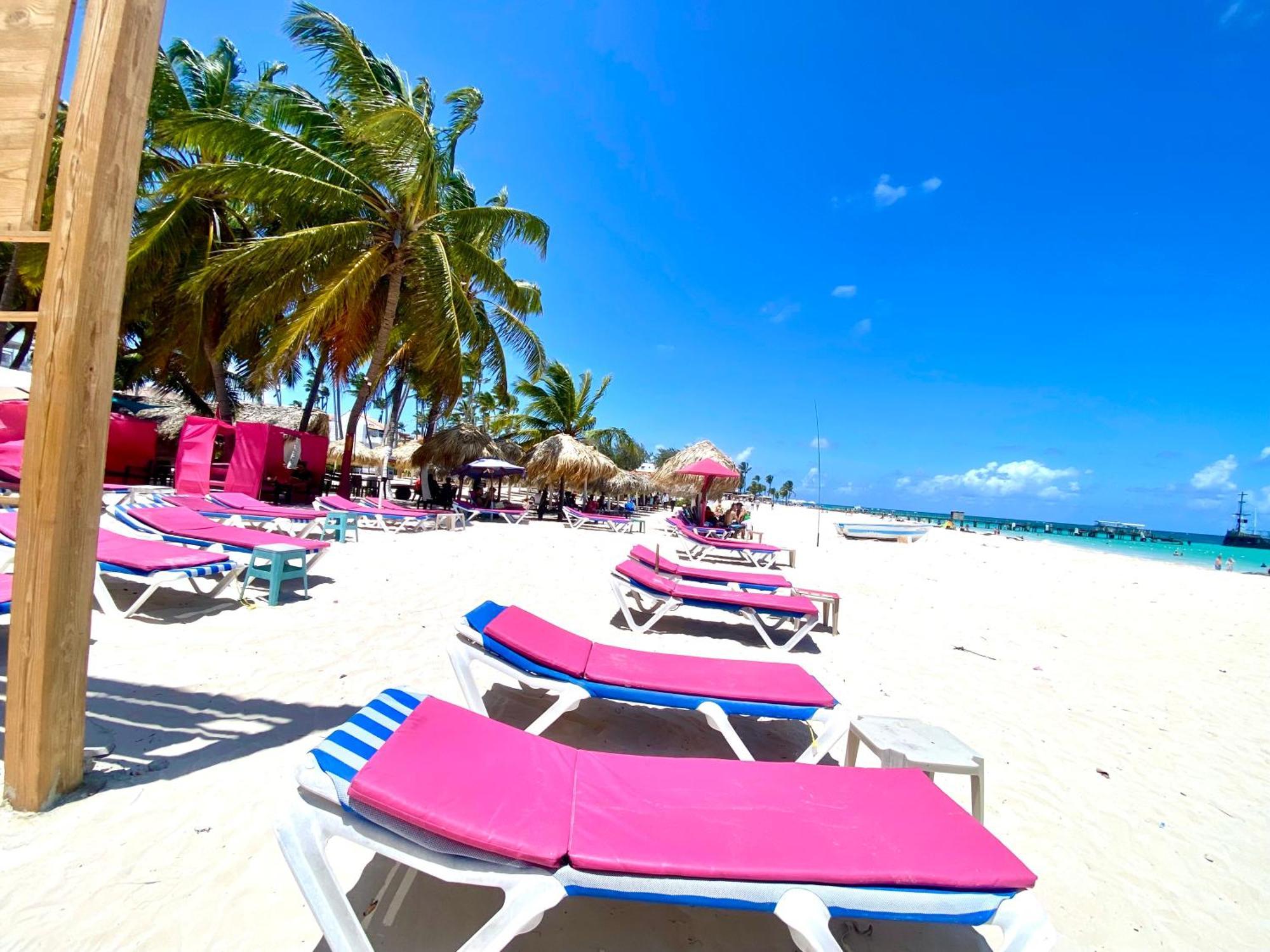 Madonna Pool Beach Los Corales Punta Cana Esterno foto